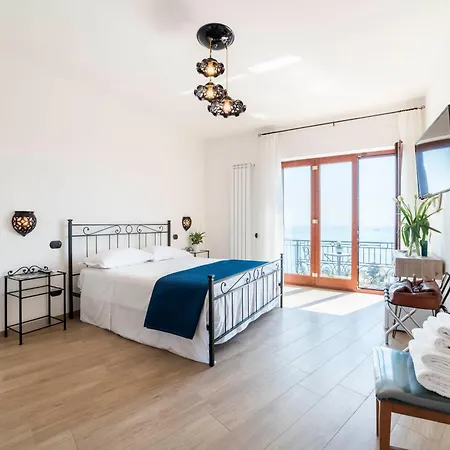 B&B Palazzo Pinto 2-3