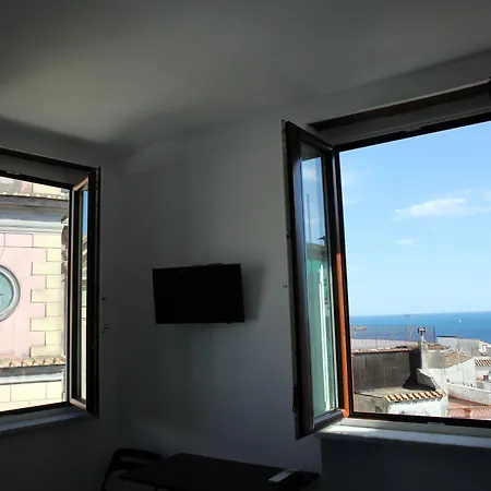 La Chiave - Grande Appartamento con terrazzo - Centro-3